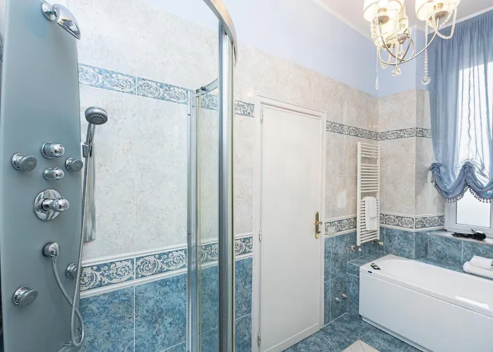 Prestigious Penthouse Piazza Barberini
