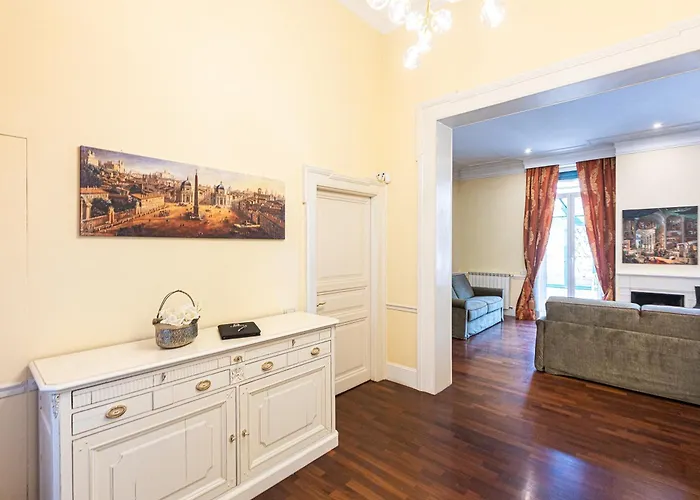 Prestigious Penthouse Piazza Barberini