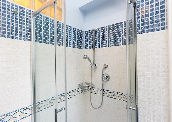 Prestigious Penthouse Piazza Barberini *